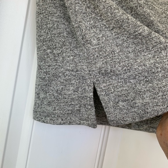 Gap Lightweight Cross Back Sweater - size Small - Picture 4 of 5